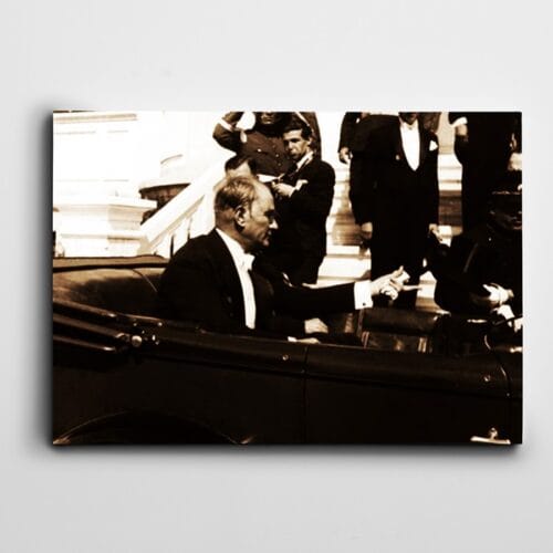 Atatürk Ankara'da 16 Haziran 1934