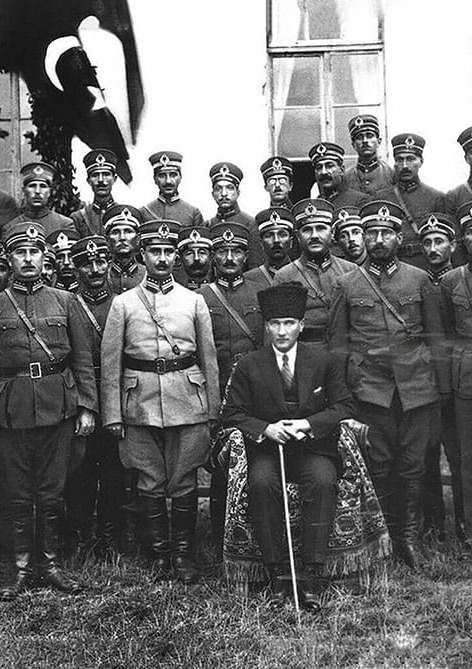 Atatürk Askerler