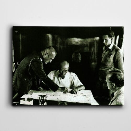 Atatürk Çalışma Masası
