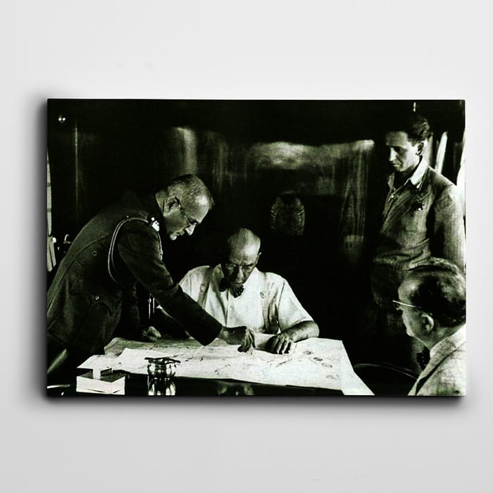 Atatürk Çalışma Masası Tablosu kanvas tablo