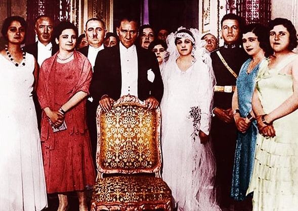 Atatürk Davette