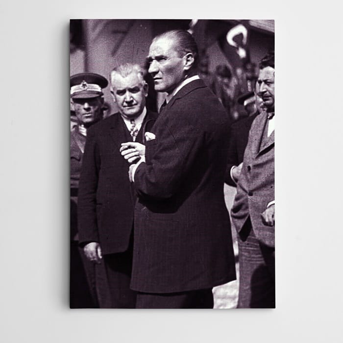 Atatürk Eşrafla Tablosu kanvas tablo