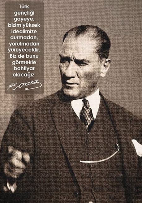 Atatürk Gençliğe Hitabe