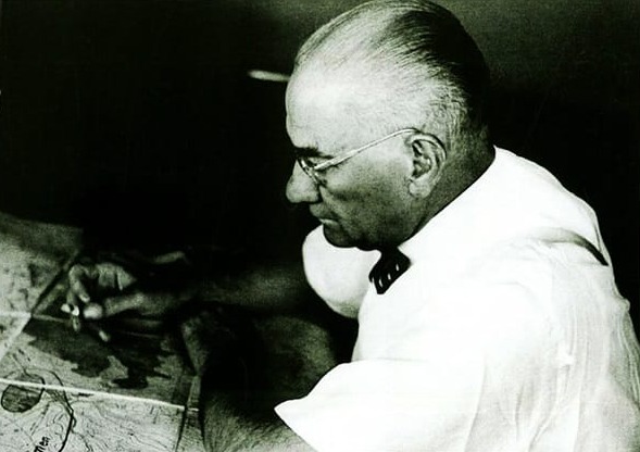 Atatürk Gözlükle