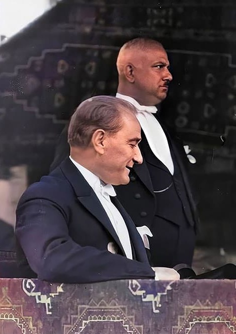 Atatürk Gülerken