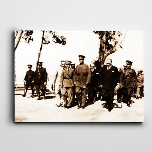 Atatürk İzmir'de 1934
