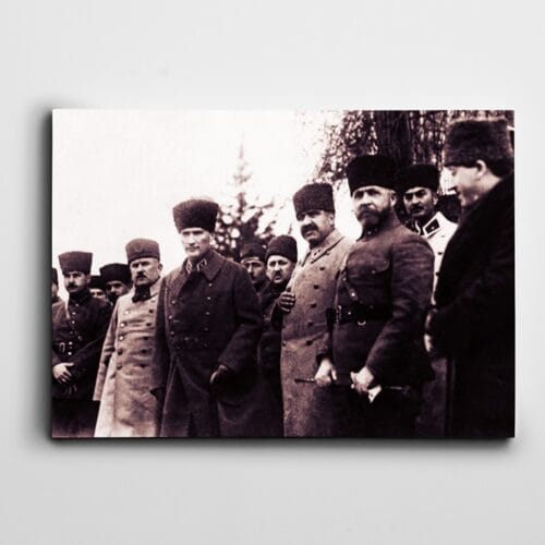 Atatürk İzmit'te