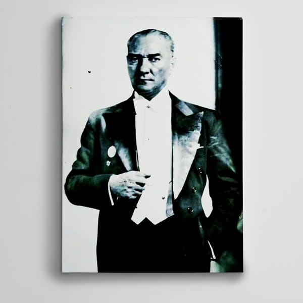 Atatürk Siyah Beyaz 11 Tablosu kanvas tablo