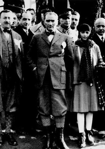 Atatürk Siyah Beyaz 2