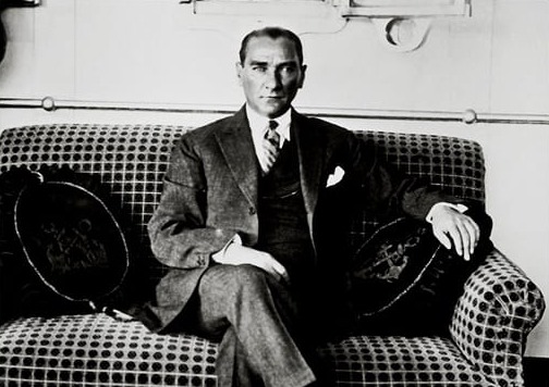 Atatürk Siyah Beyaz 20
