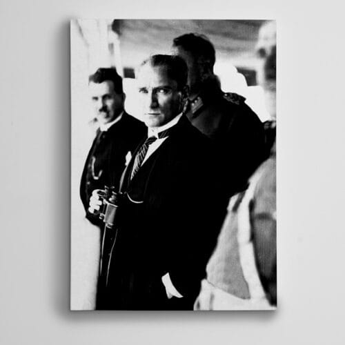 Atatürk Siyah Beyaz 8