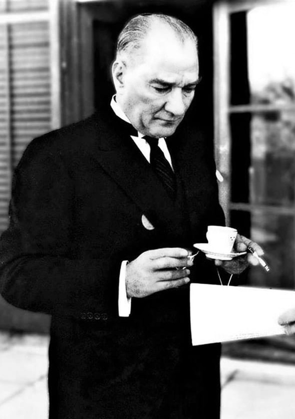 Atatürk Türk Kahvesi Siyah Beyaz