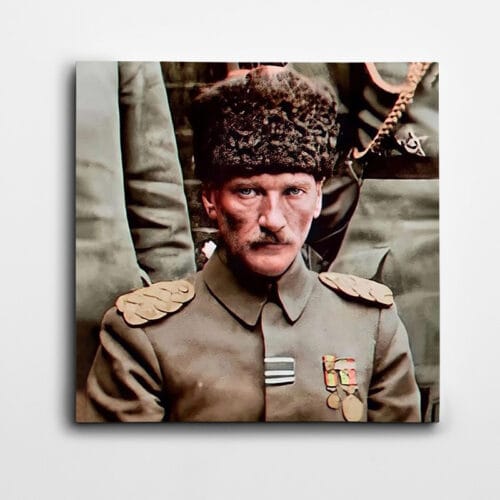 Atatürk Subay Kare