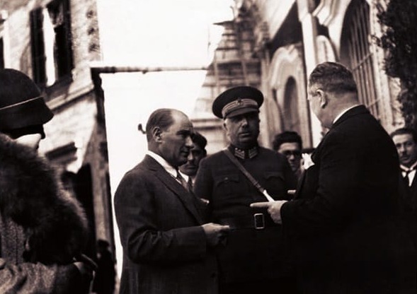 Atatürk ve Fahrettin Altay 1930