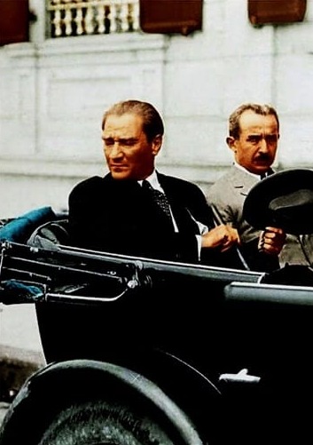Atatürk ve İsmet İnönü 2