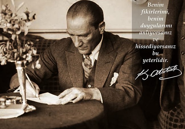 Atatürk Beni Anlamak