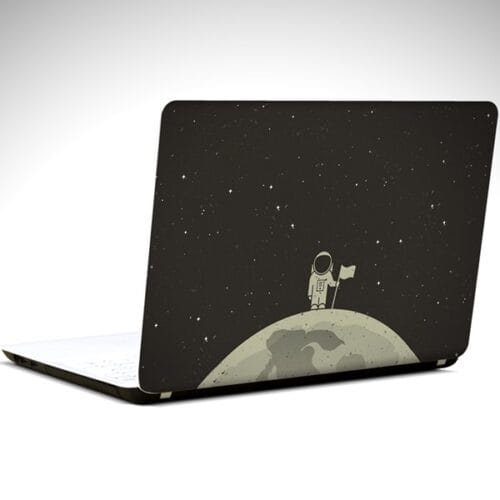Ay ve Astronot