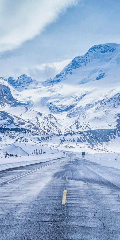 Karlar ve Yol Manzara Doğumu