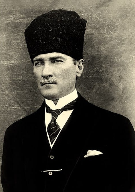 Siyah Beyaz Atatürk