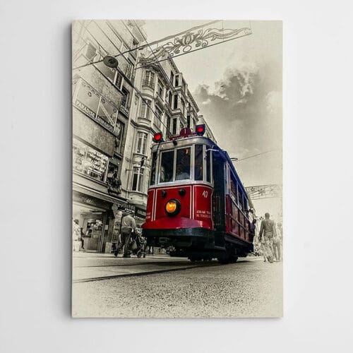 Tren Ve İnsanlar