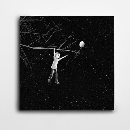 Yıldızlar Arasında Ağaç Dallarında Adam ve Balon Minimal Kare
