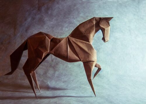 Origami At Kahverengi Kâğıt Heykel Tablosu