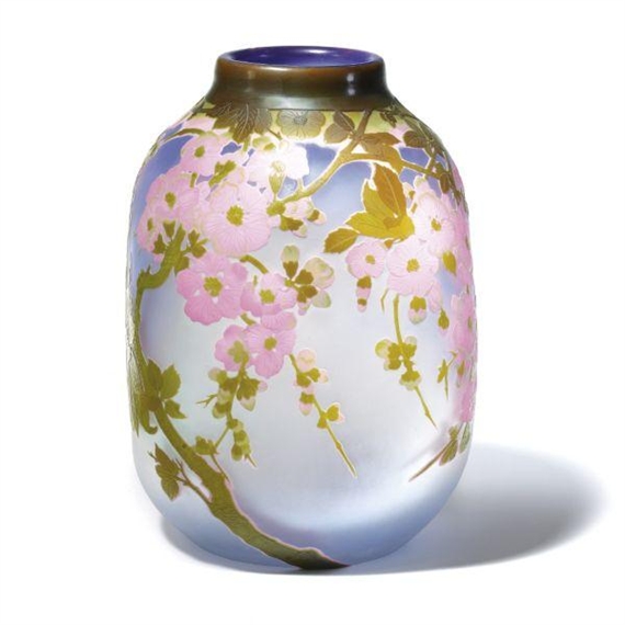 Apple Blossom Vase (1900) – Émile Gallé Tablo