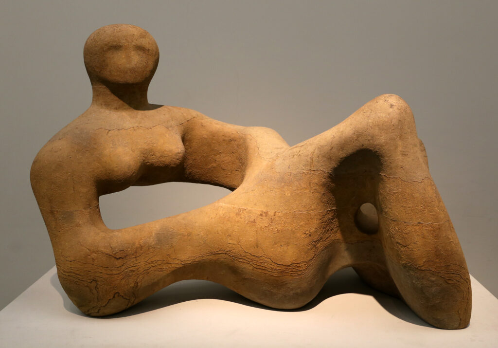 Figura Recumbente (1938) - Henry Moore Tablo