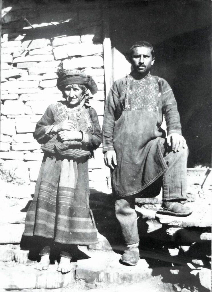 Khevsureti (1928) - David Kakabadze Tablo