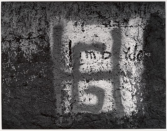 Yuchitan 1 (1955) – Aaron Siskind Tablo