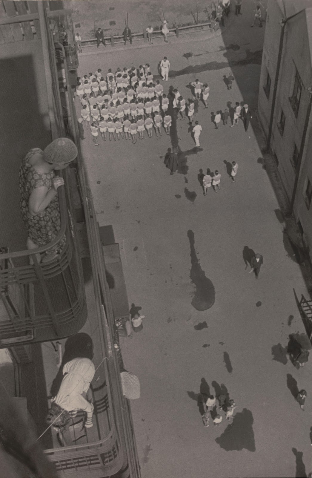 Assembling for a Demonstration (1930) - Alexander Rodchenko Tablo kanvas tablo