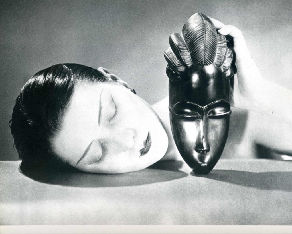 Black and white (1926) – Man Ray Tablo