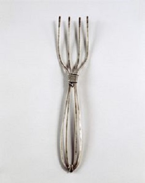 FORK (1940) – Alexander Calder Tablo