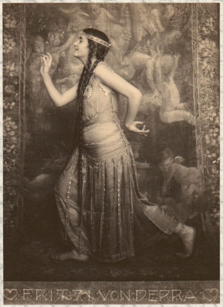 Fritzi von Derra The Oriental Dancer (1900) - Frank Eugene Tablo