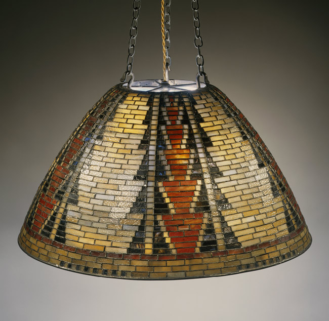 Hanging shade (1899) – Louis Comfort Tiffany Tablo