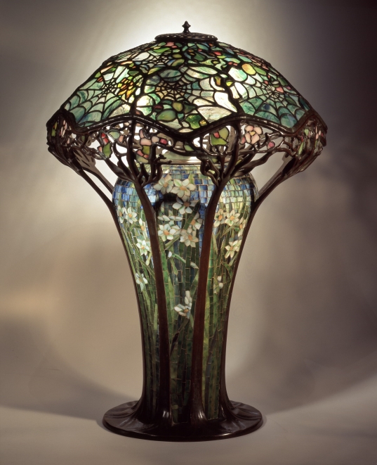 Library Lamp. Cobweb design (1900) – Louis Comfort Tiffany Tablo