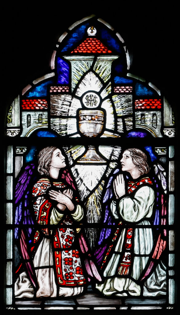 Loughrea St. Brendan's Cathedral. Two Angels Holding a Chalice (1908) - Sarah Purser Tablo