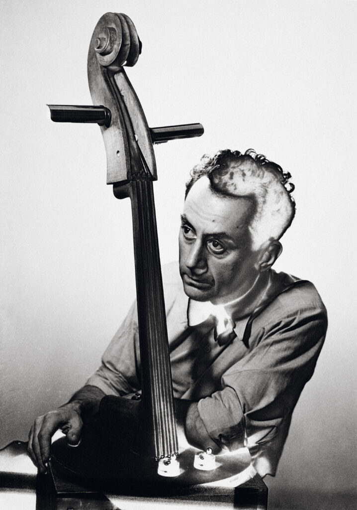 Self Portrait – Man Ray Tablo