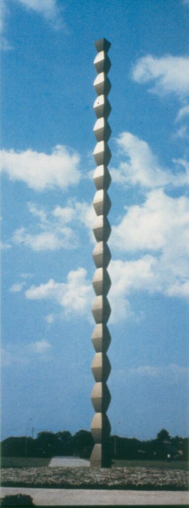 The Endless Column (1937) - Constantin Brâncuși Tablo