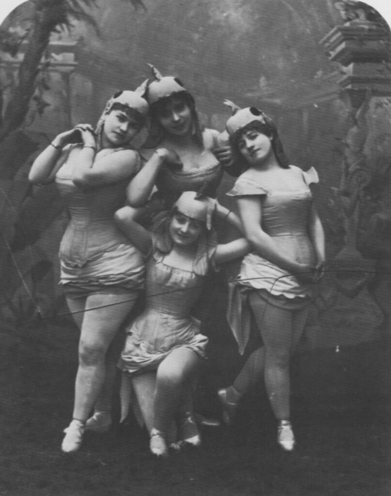 The Folies Bergère dance group - Félix Nadar Tablo
