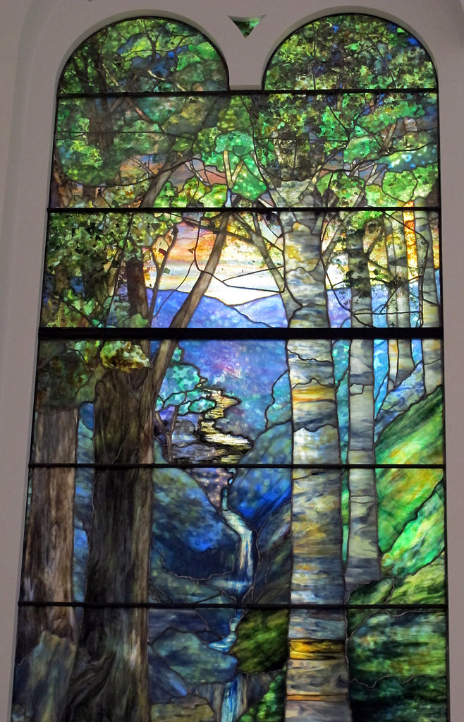 Window with sunrise in the forest in spring (1905) – Louis Comfort Tiffany Tablo