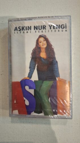 Aşkın Nur Yengi Sıramı Bekliyorum Kaset (Sıfır Ambalajında)