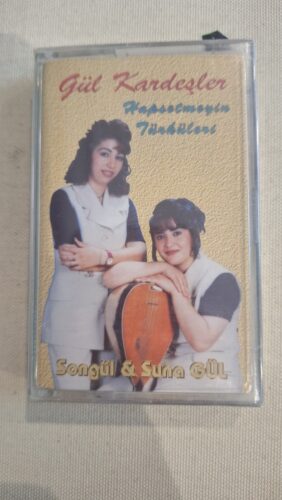 Gül Kardeşler Sevgül Ve Sultan Gül Hapsetmeyin Türküleri Kaset (Sıfır Ambalajında)