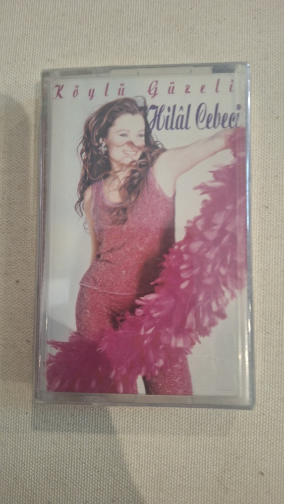 Hilal Cebeci Köylü Güzeli Kaset (Sıfır Ambalajında)
