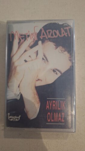 Metin Arolat Ayrılık Olmaz Kaset (Sıfır Ambalajında)