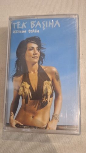 Özlem Tekin Tek Başına Kaset (Sıfır Ambalajında)