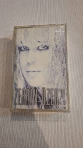 Zerrin Özer 97 Kaset (Sıfır Ambalajında)