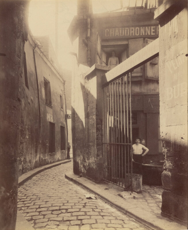 Metalworker's Shop, Passage De La Réunion - Eugène Atget Tablo
