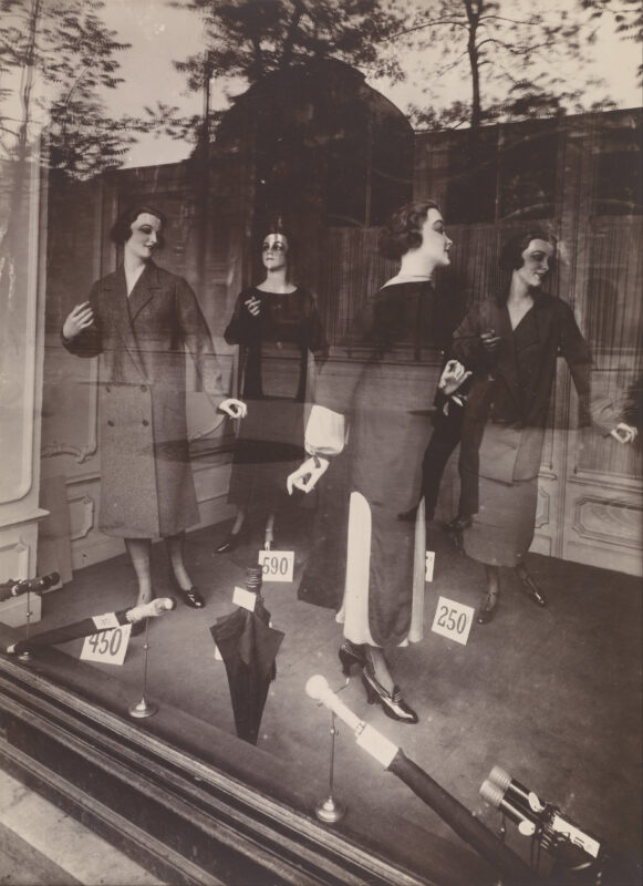 Storefront, Avenue Des Gobelins - Eugène Atget Tablo