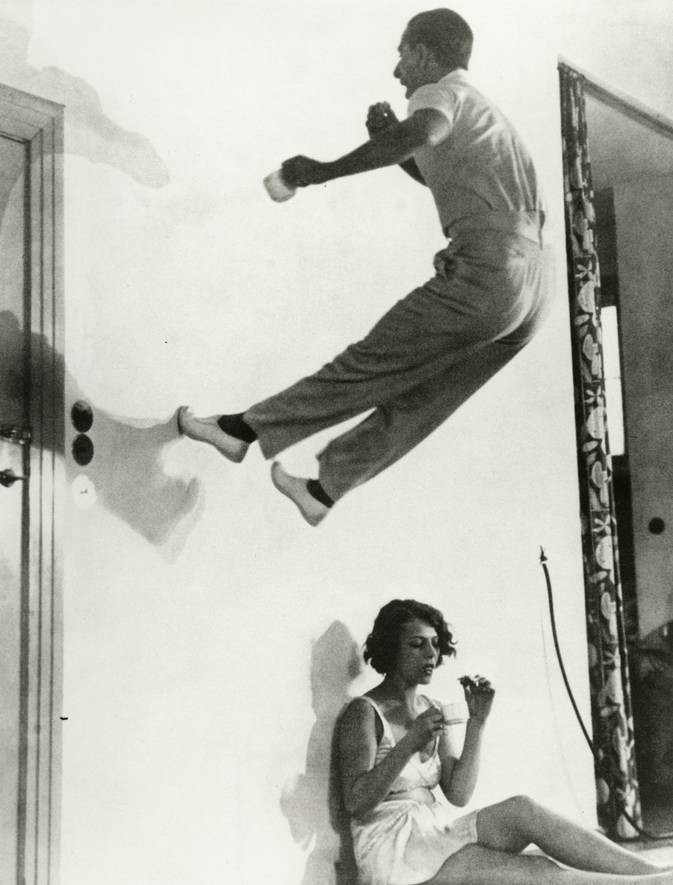 Having Fun at Breakfast, Berlin (1933) - Martin Munkácsi Tablo